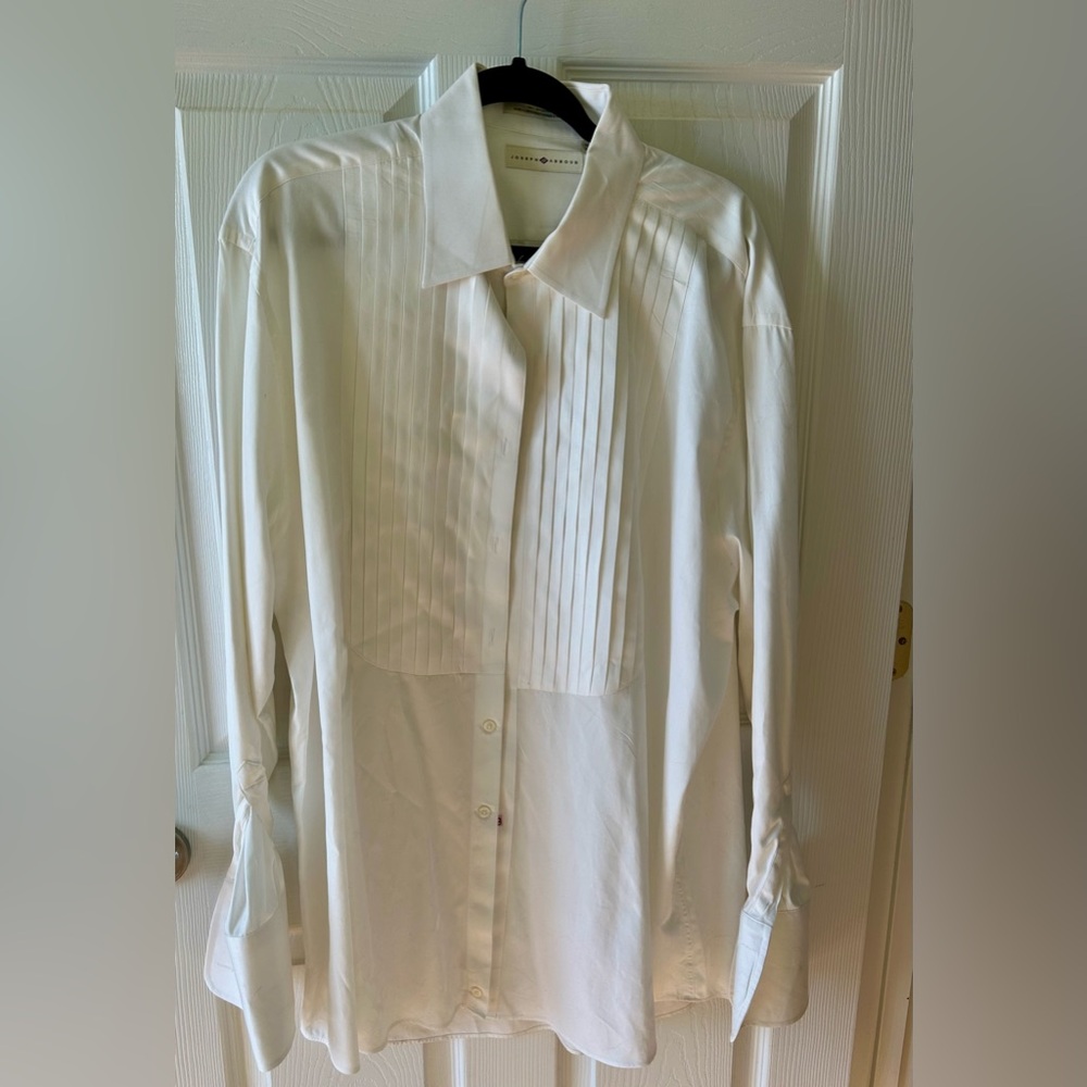 Joseph Abboud 17 1/2 men’s tuxedo shirt.